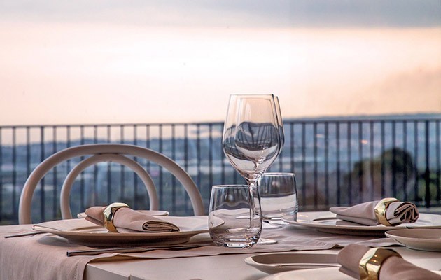 Tale Restaurant and Suite Tale Restaurant and Suite