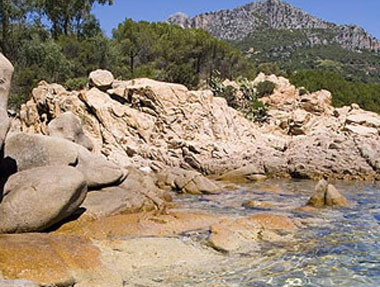 santa-maria-navarrese2.jpg