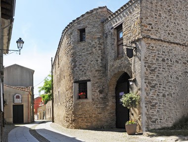 mandas-sardinia2.jpg