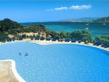 delphina-hotel-resort1.jpg