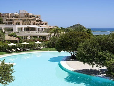 chia-laguna-resort1.jpg